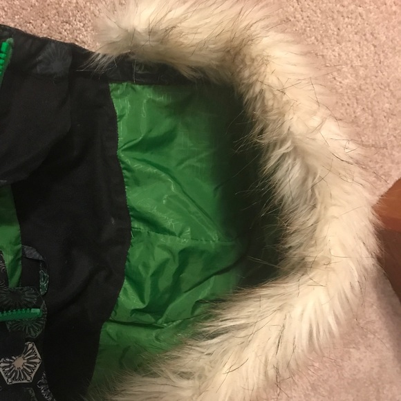 Women’s spyder ski coat - Picture 7 of 7